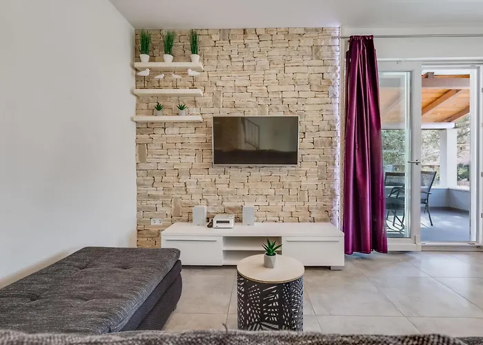 Vikendica Monmar By Interhome *