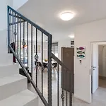 Monmar By Interhome Casa de Férias Vrsi