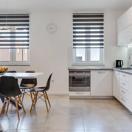 Monmar By Interhome *