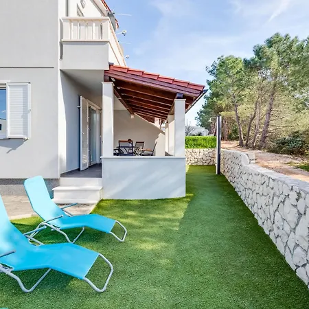 Monmar By Interhome Feriehus Vrsi